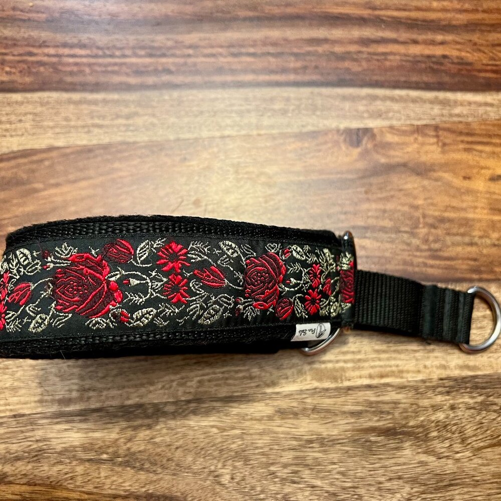 Wide 1.8" Martingale Dog Collar, Red Roses, w/Gold